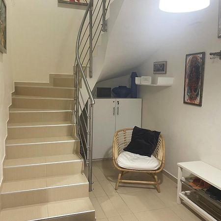Panoramic Art Apartment With Jacuzzi Balatonlelle Esterno foto