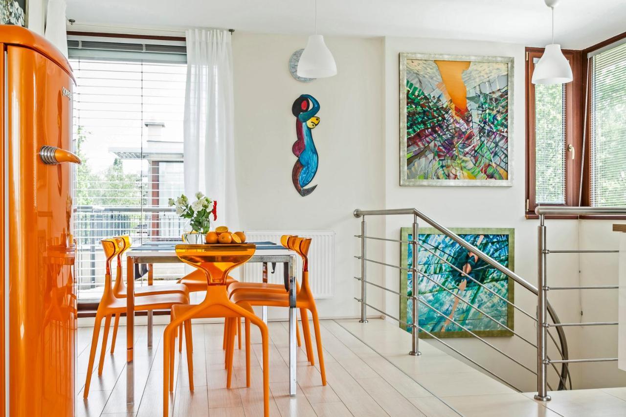 Panoramic Art Apartment With Jacuzzi Balatonlelle Esterno foto