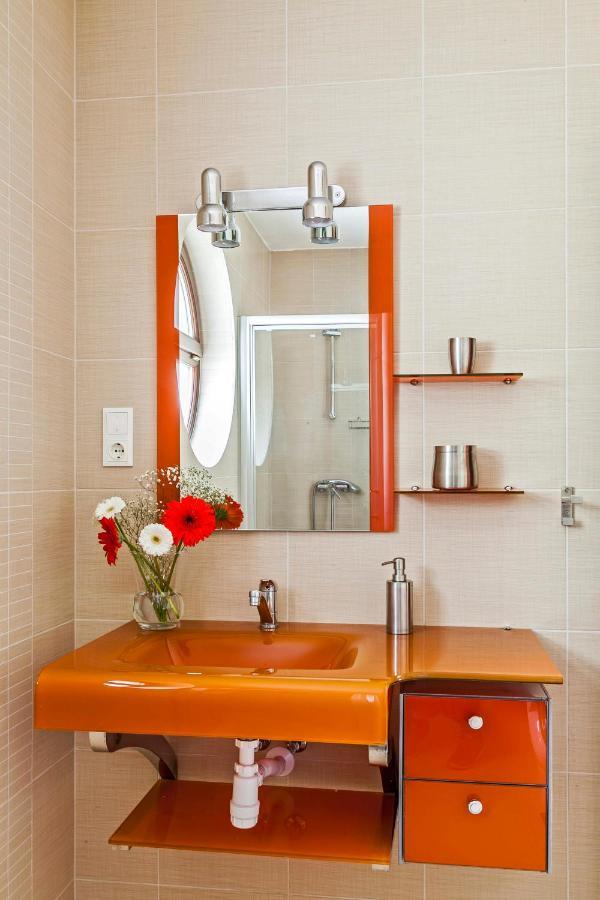 Panoramic Art Apartment With Jacuzzi Balatonlelle Esterno foto